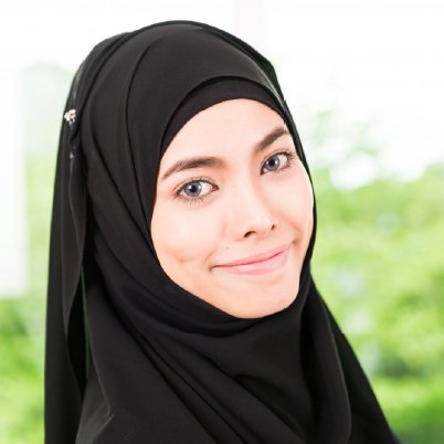 خديجة علام